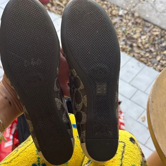 Coach Women's Brown Patterned Flats with Cream Toe - Picture 2 of 4